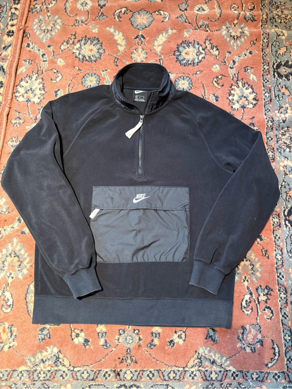 Nike Men’s Black Quarter-Zip Fleece Pullover